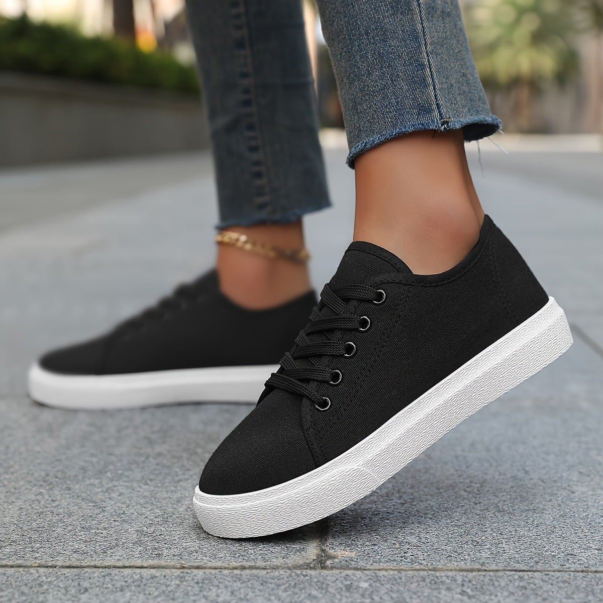 Canvas Shoes Soft Bottom Couple Plus Size Men And Women - Babyvera