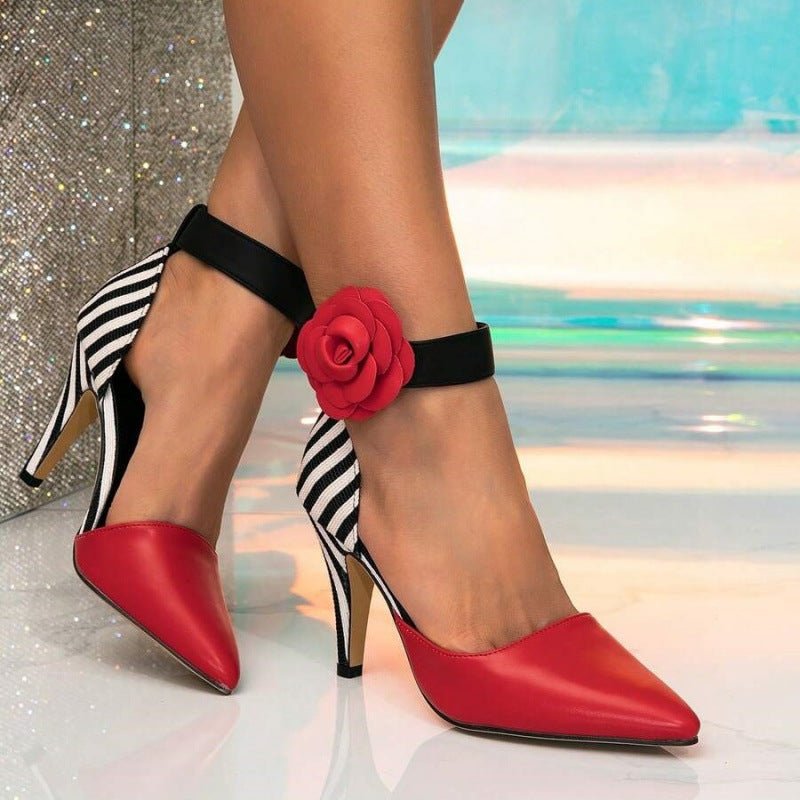 Comfortable And Versatile Black Chunky High - heel Pumps With A Bold Red Floral Design - Babyvera