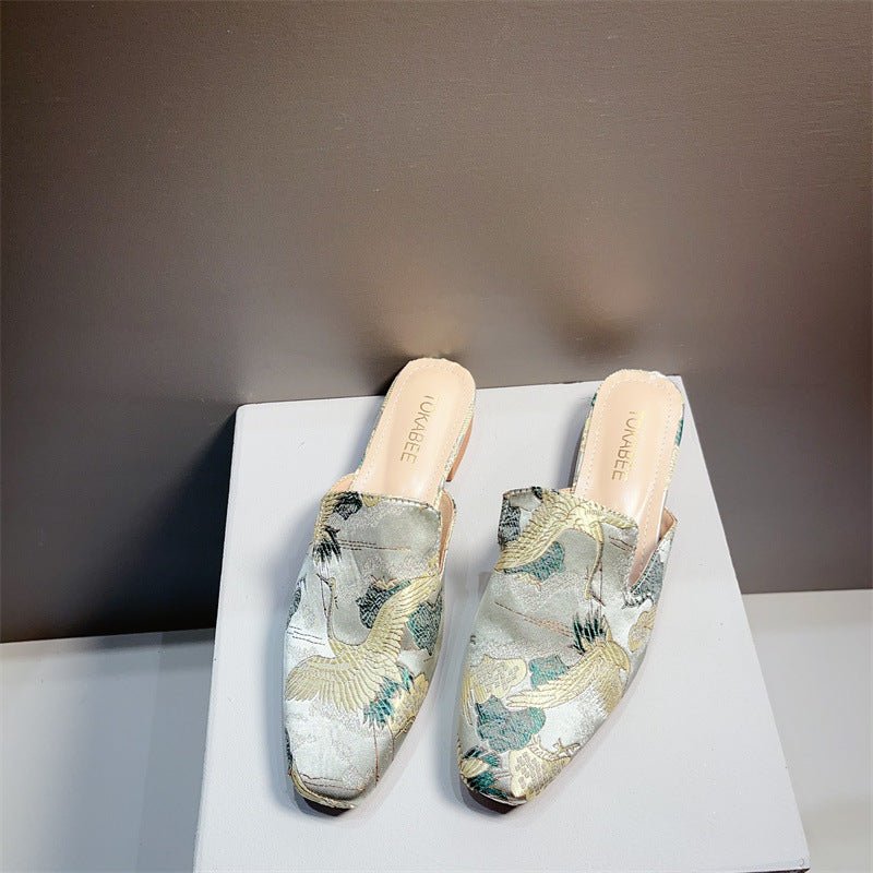 Embroidered Low Heeled Mules With A Square Toe Low Cut And Chunky Heeltimeless VersatileAnd Perfect For A Retro Look - Babyvera