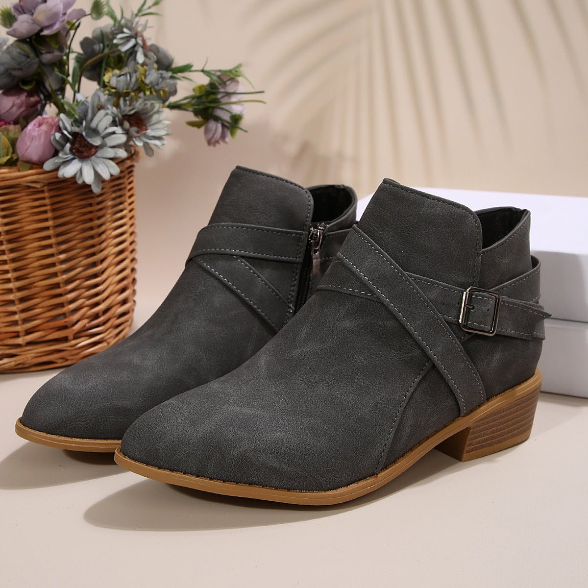 Fashionable Chunky - Heel Leather Belt - Clasp Side - Zip Ankle Boots - Babyvera
