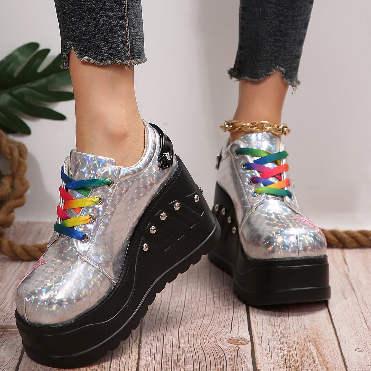 Punk Shiny Leather Rivet Thick Sole Casual Platform Shoes - Babyvera