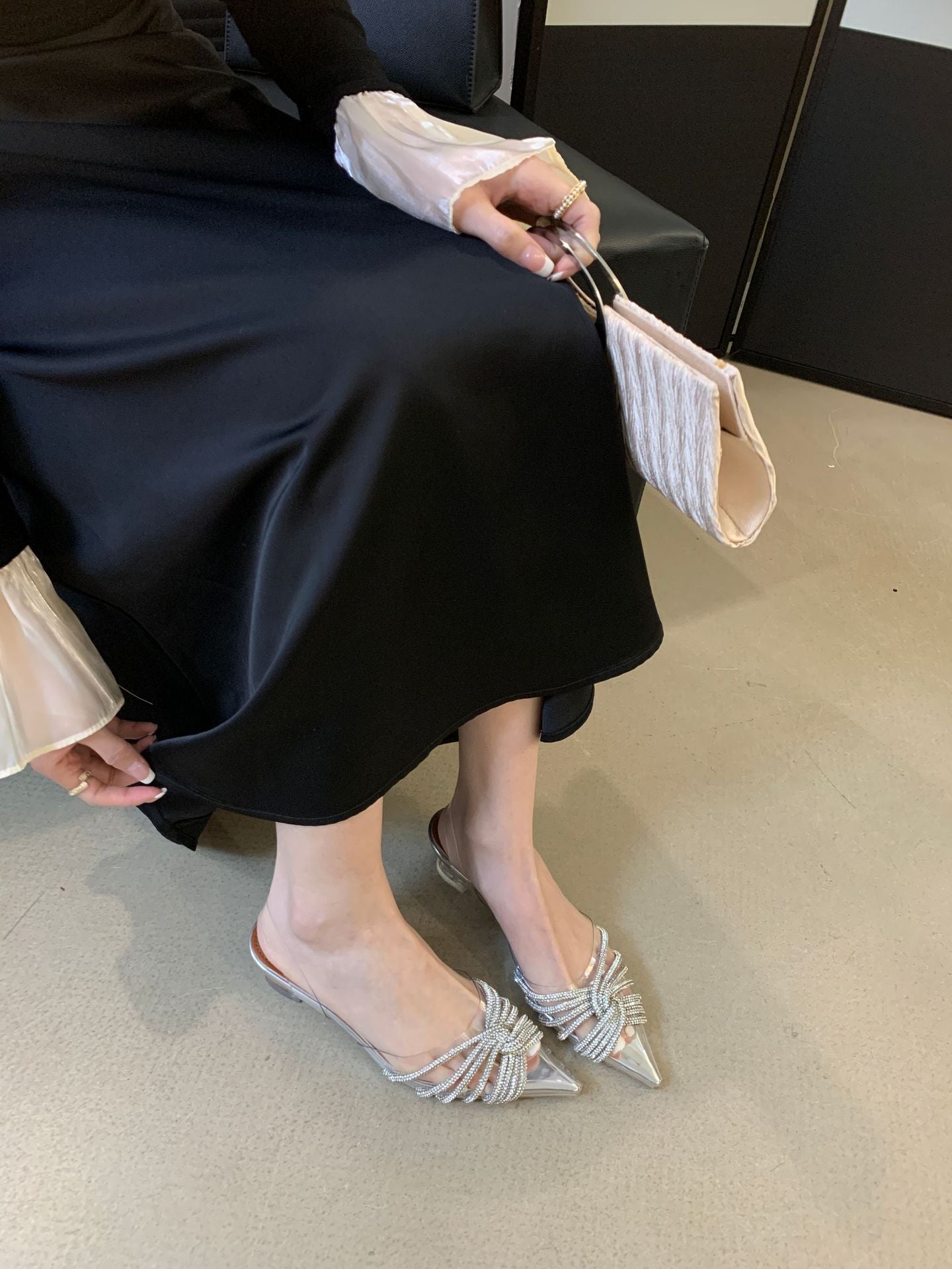 Thick Heel Pointed Sexy Rhinestone High Heels Single Shoes - Babyvera