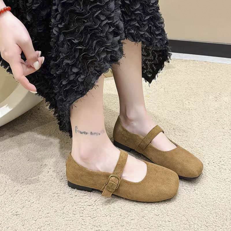 Womens Casual Low - cut Shoes With An Elegant Sophisticated Style - Babyvera