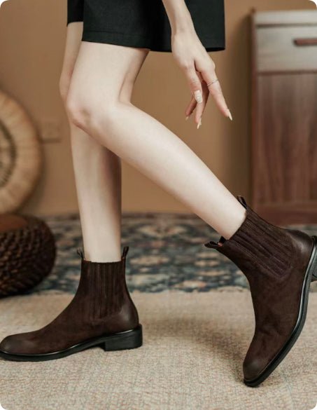 Women's Genuine Leather Retro British Style Chelsea Boots - Babyvera