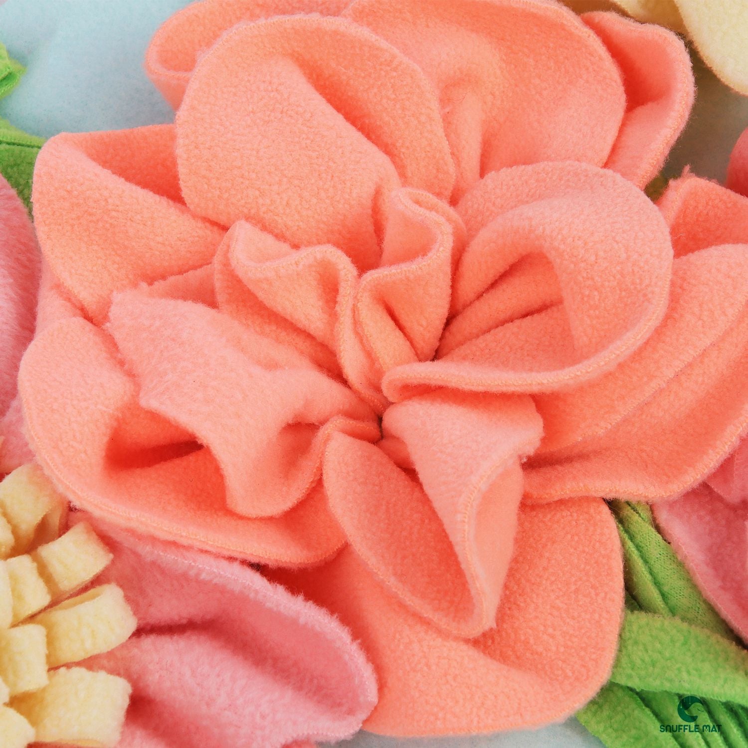 Pentagonal flower pet sniffing mat Indoor toy play mat - [[{"value":"{{ Babyvera Babyvera  }}"}]]