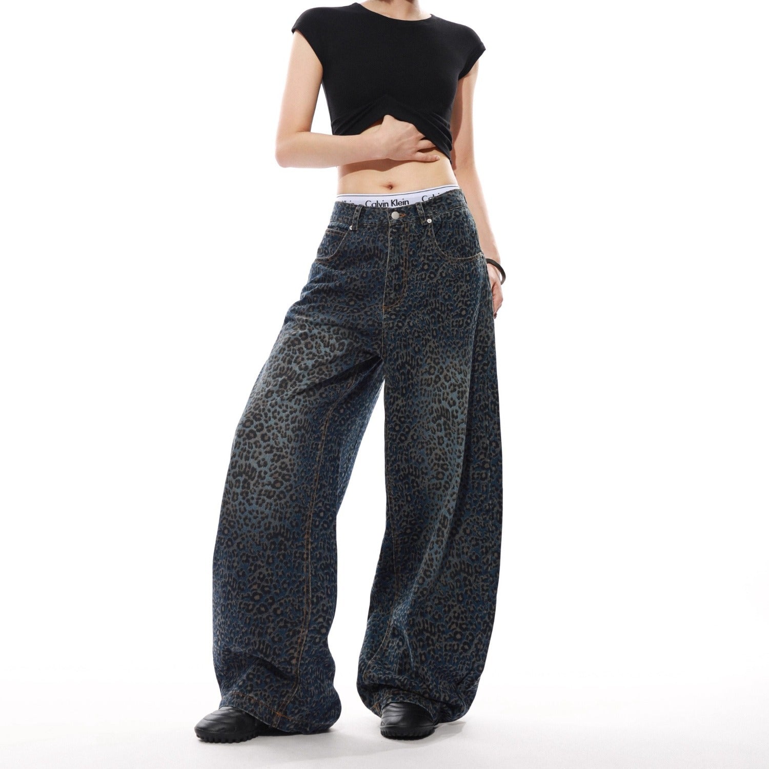 Women's Black Gradient Leopard-Print Denim Jeans - [[{"value":"{{ Babyvera Babyvera  }}"}]]