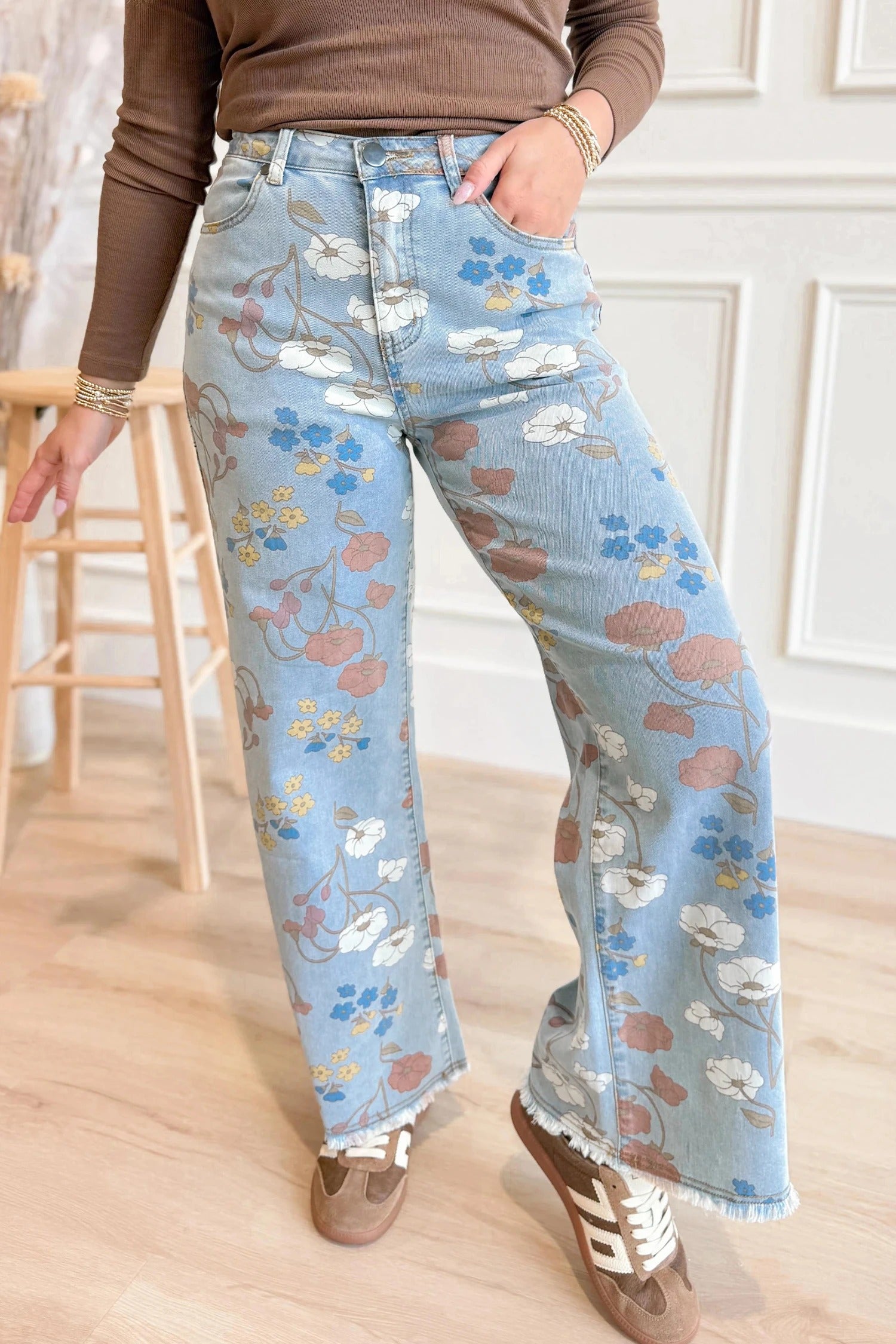 Women's Casual Loose-Fit Irregular Printed Denim Jeans - [[{"value":"{{ Babyvera Babyvera  }}"}]]