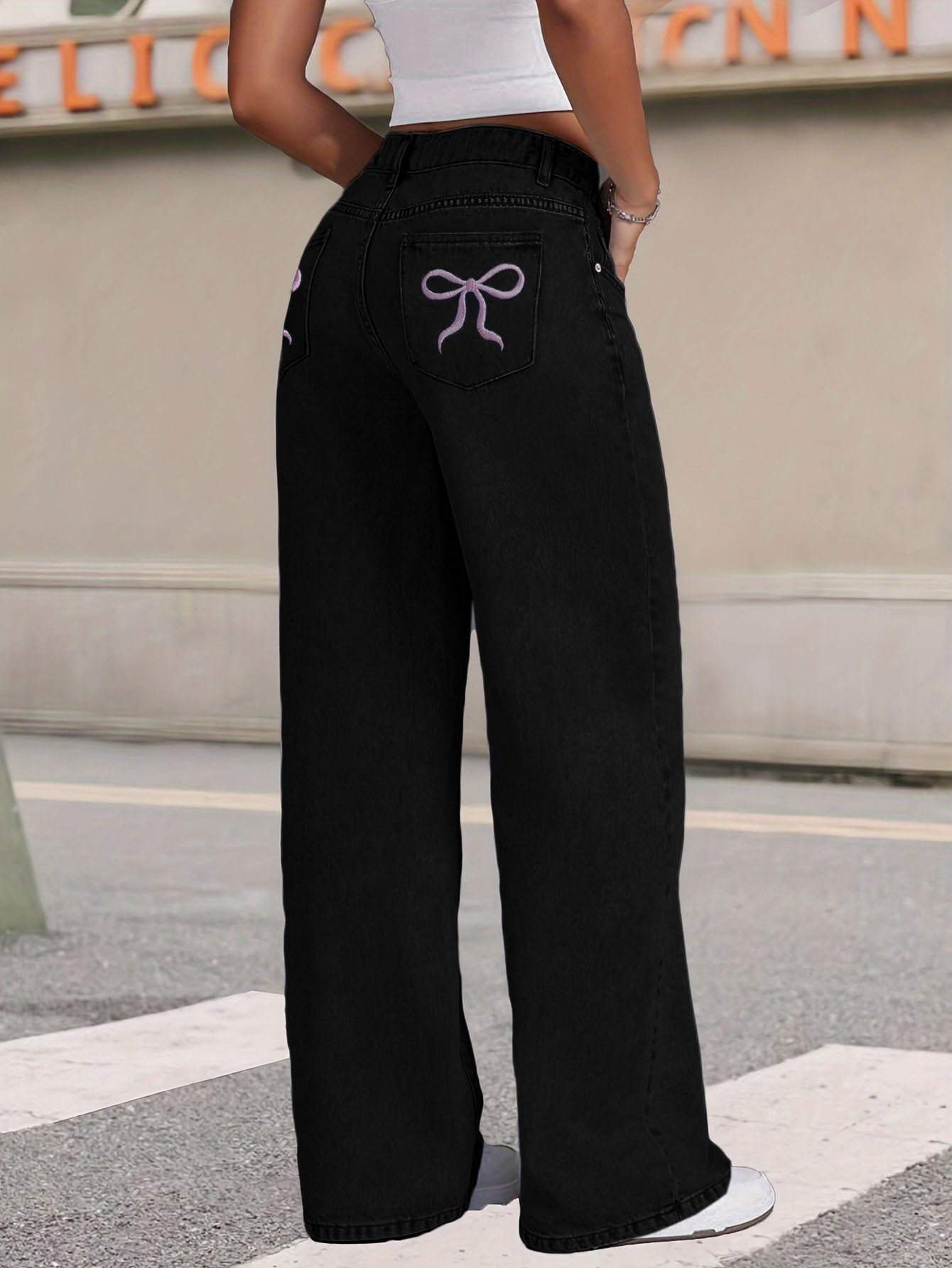 Bow-knot Embroidered Trendy Loose-fit Casual Jeans - [[{"value":"{{ Babyvera Babyvera  }}"}]]
