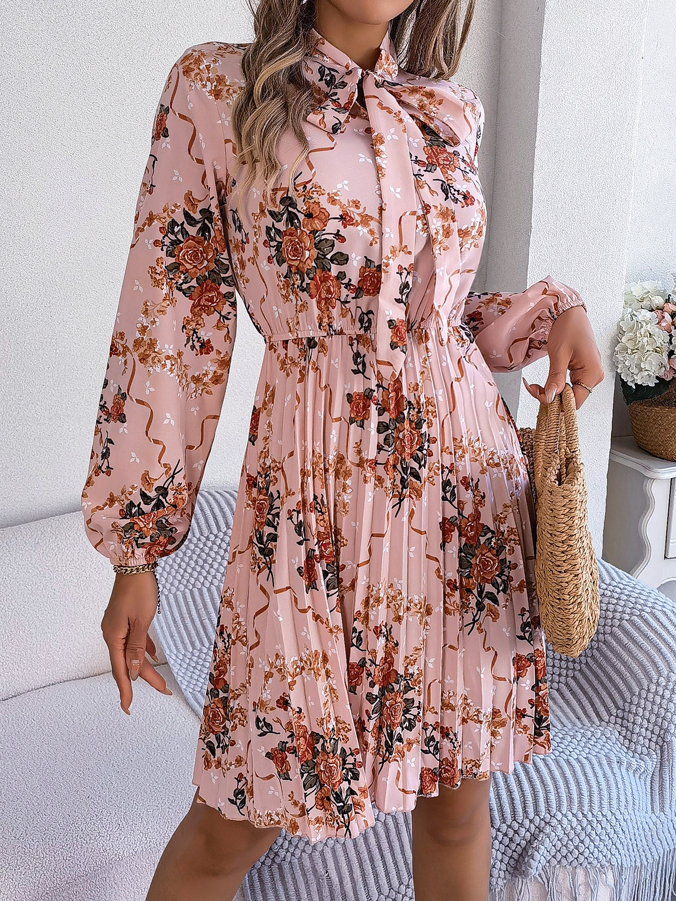Women's Elegant Floral Tie-Waist Long Sleeve Pleated Maxi Dress - [[{"value":"{{ Babyvera Babyvera  }}"}]]