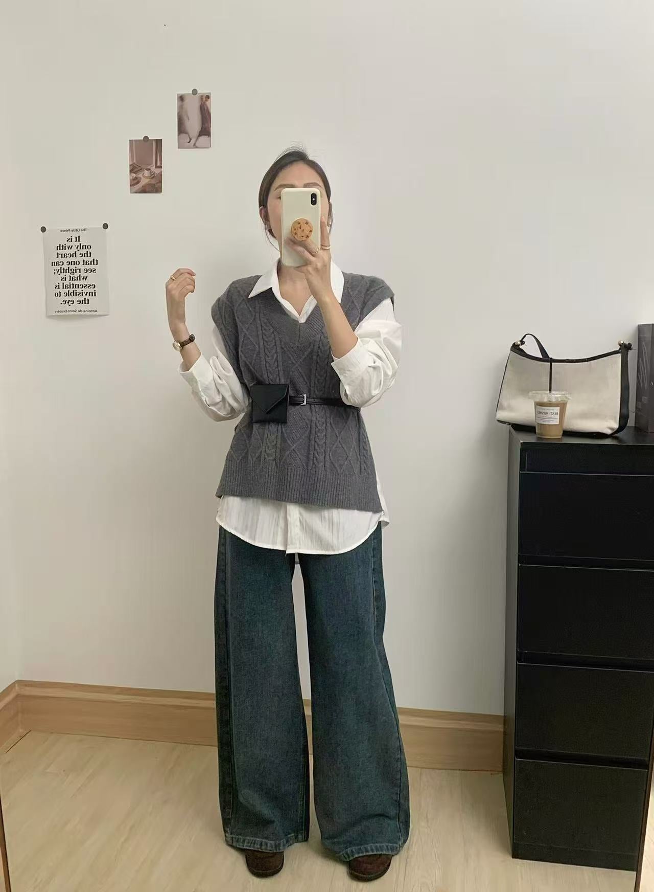 V-neck Knitted Casual Academic Style Women's Fashion Vest - [[{"value":"{{ Babyvera Babyvera  }}"}]]