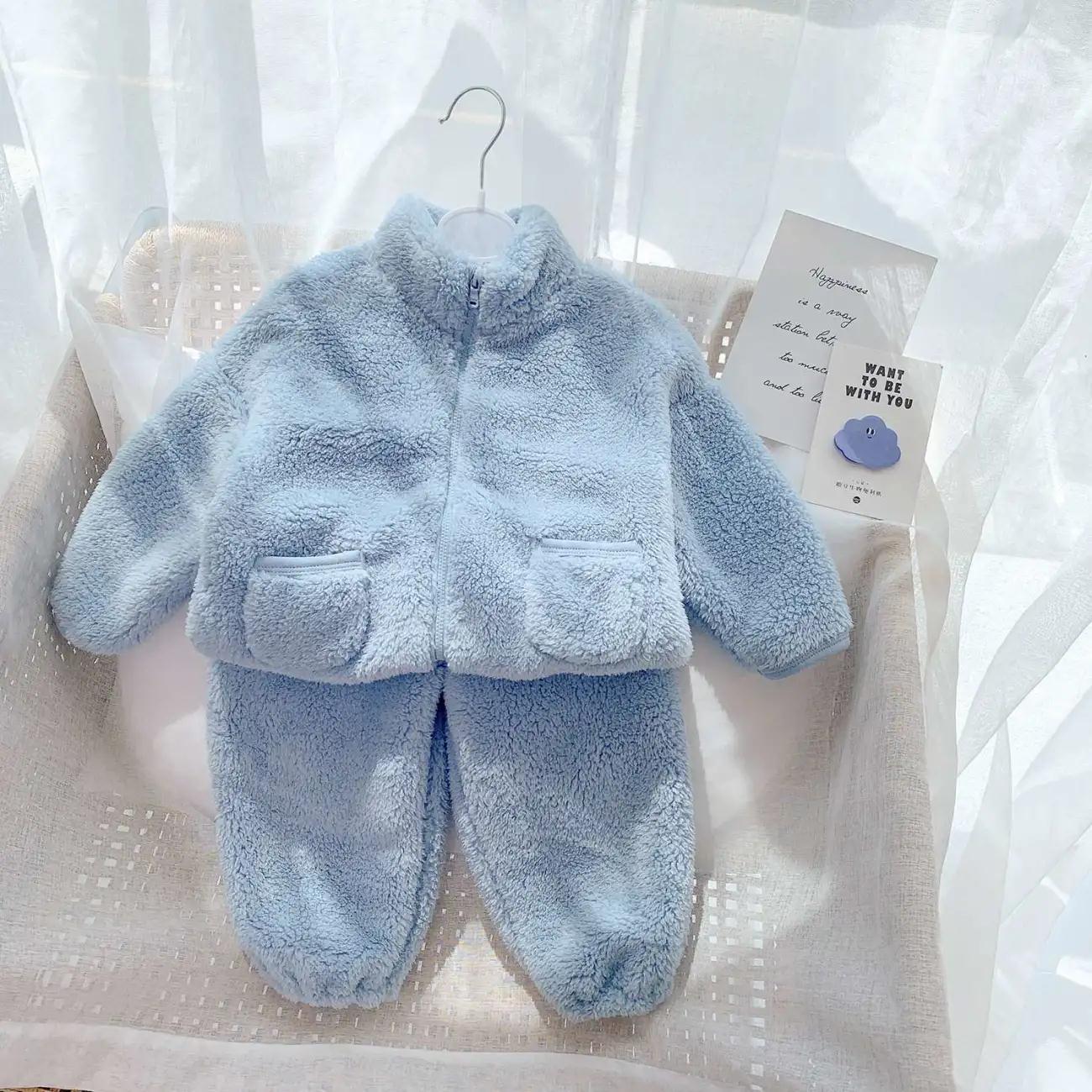 Fashion Men And Women Children's Suit - [[{"value":"{{ Babyvera Babyvera  }}"}]]