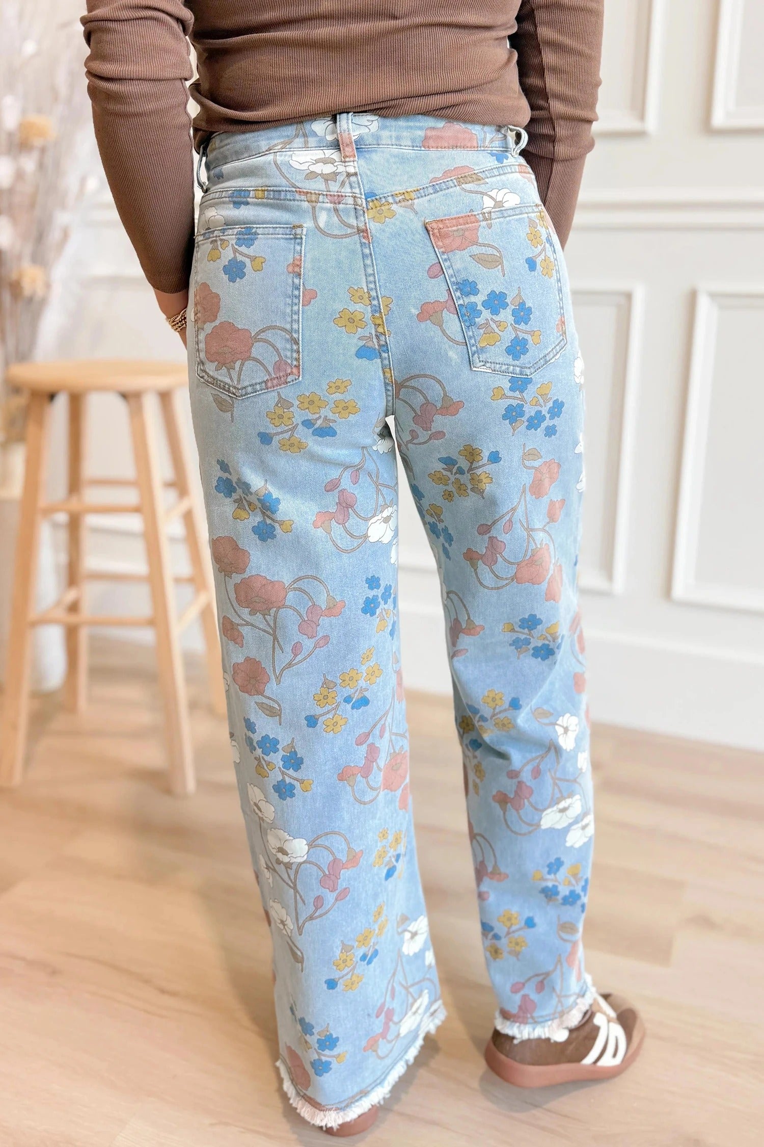 Women's Casual Loose-Fit Irregular Printed Denim Jeans - [[{"value":"{{ Babyvera Babyvera  }}"}]]