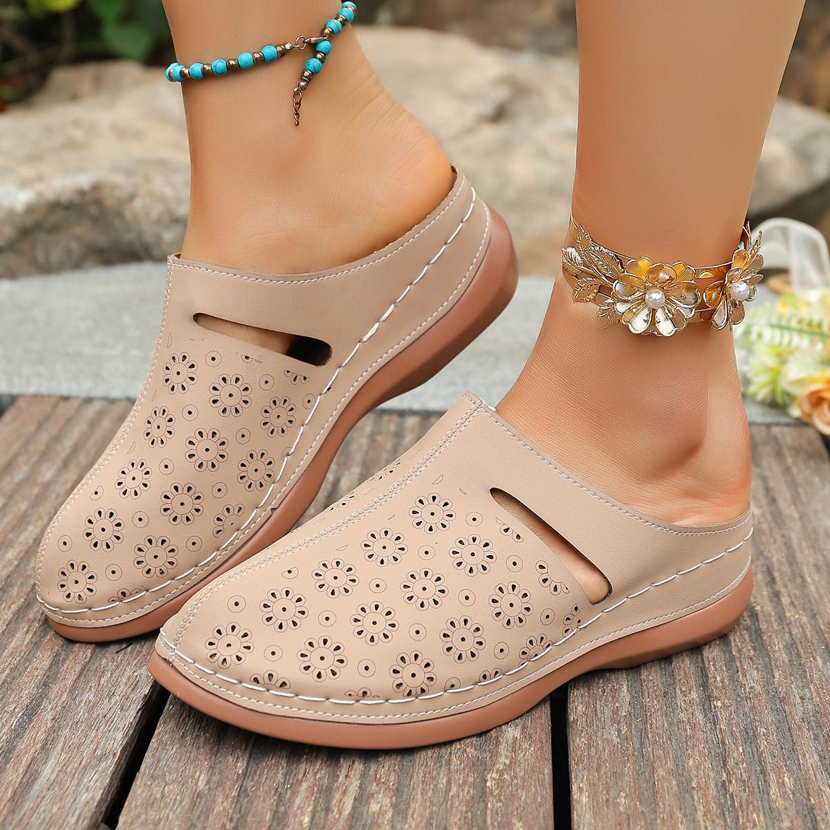Hollow - out Thick - soled Vintage - style Women's Slippers - Babyvera