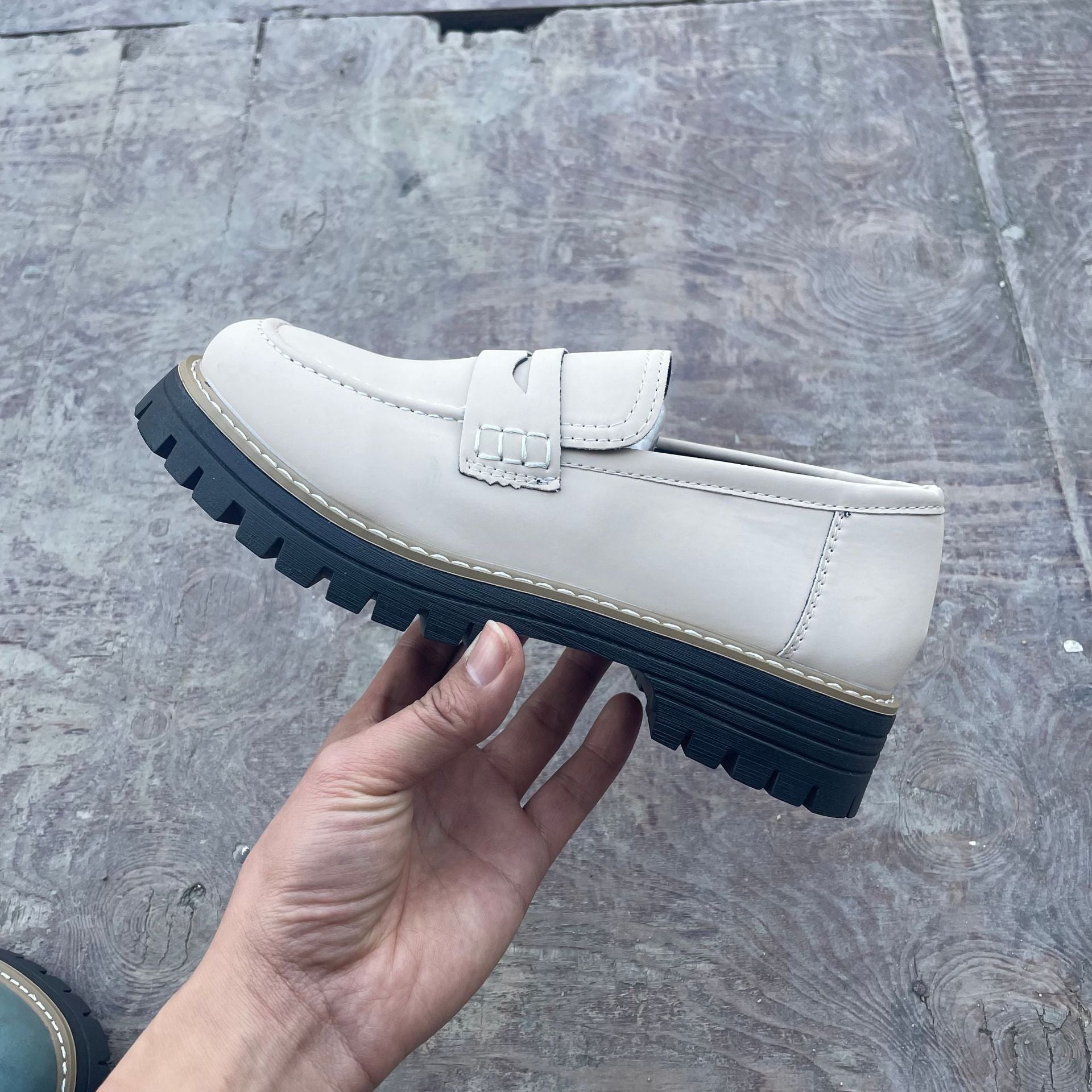 Leather Plus Size Casual Women's Shoes - Babyvera