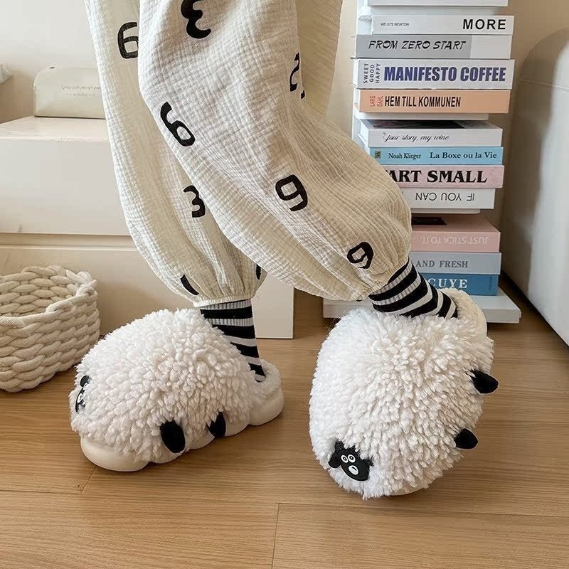 New Women's Winter Cartoon Sheepskin Cotton Slippers For Indoor Wear - Babyvera