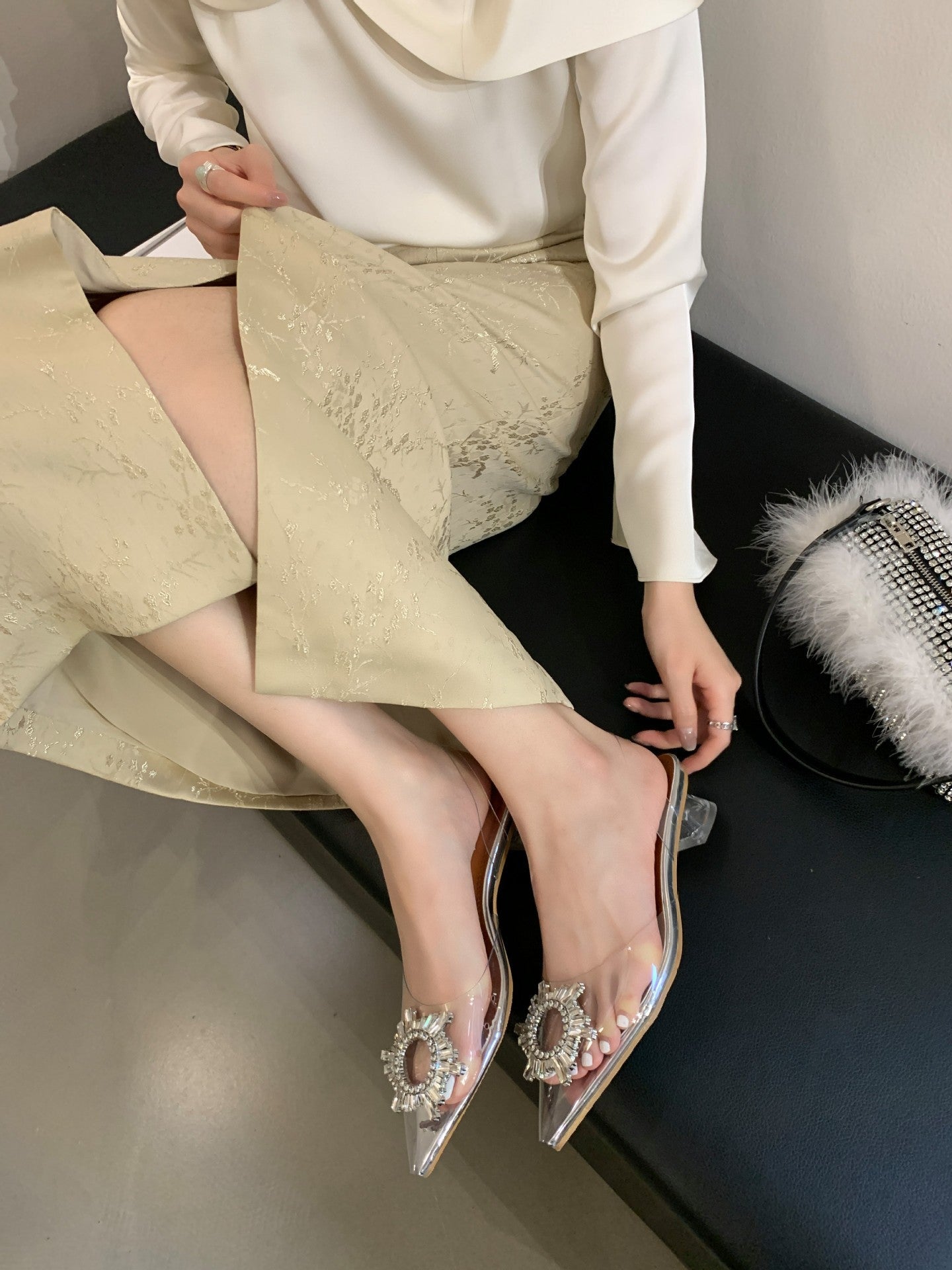 Thick Heel Pointed Sexy Rhinestone High Heels Single Shoes - Babyvera