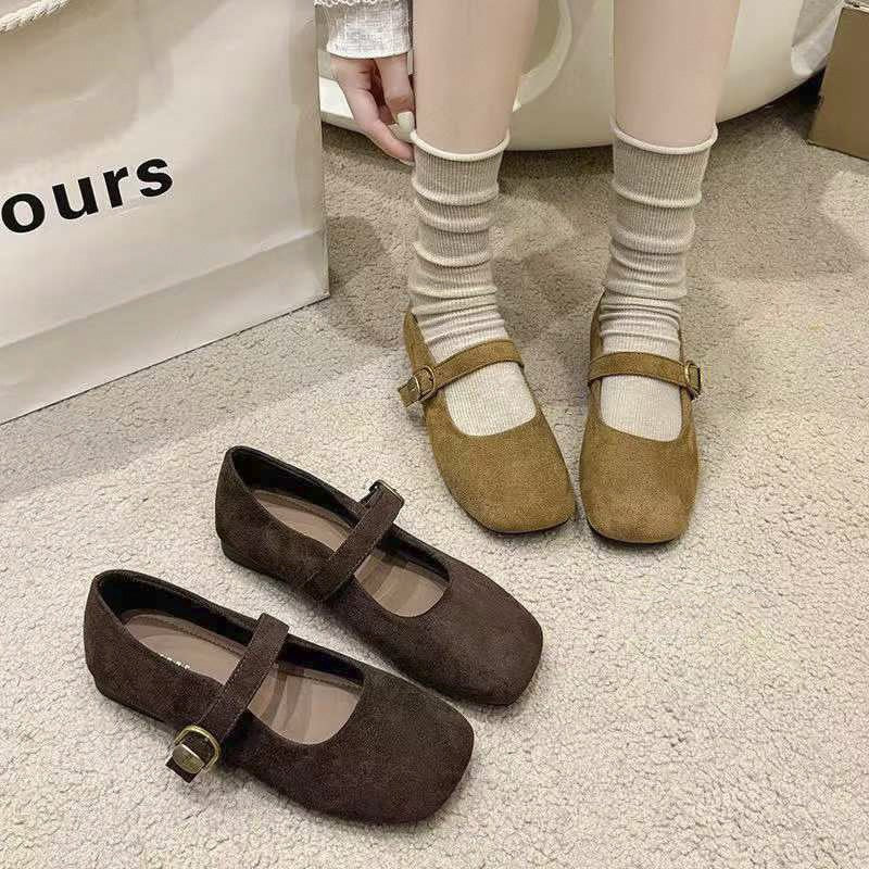 Womens Casual Low - cut Shoes With An Elegant Sophisticated Style - Babyvera