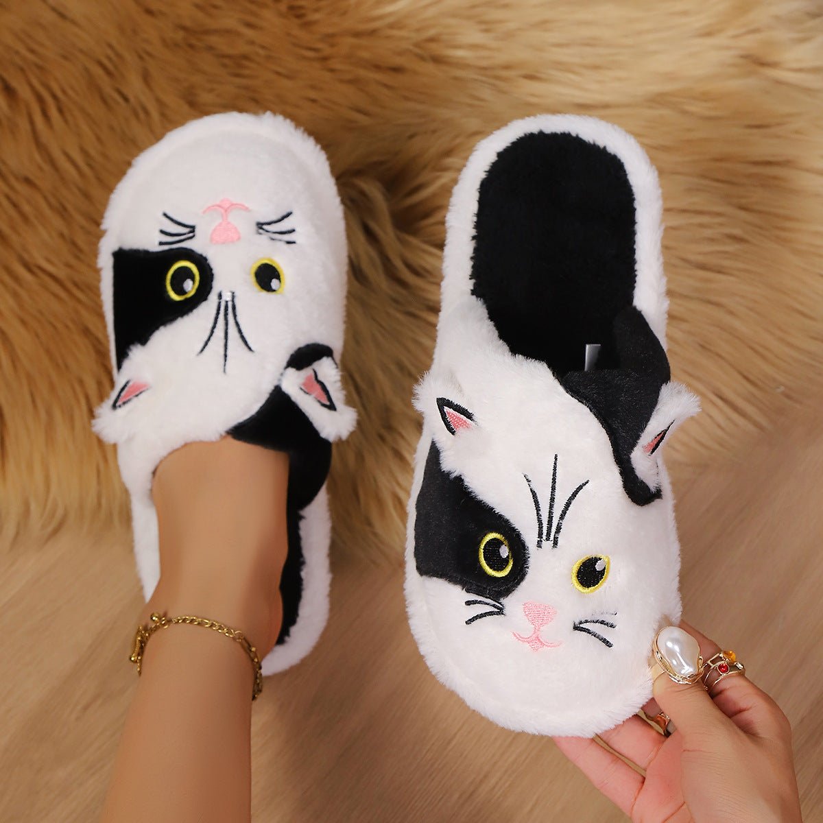 Women's Cotton Slippers Minimalist Design Winter Cartoon Pattern - Babyvera