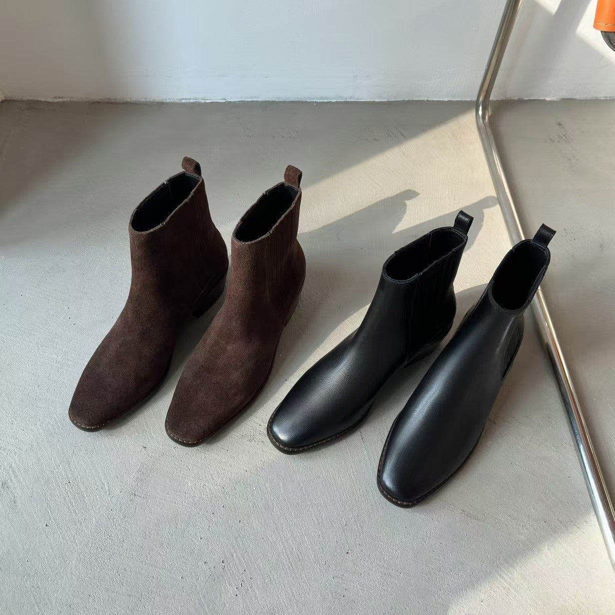 Womens Early Autumn French - Style Ankle Boots In Genuine Leather With A Square Toe And Chunky Mid Heel - Babyvera